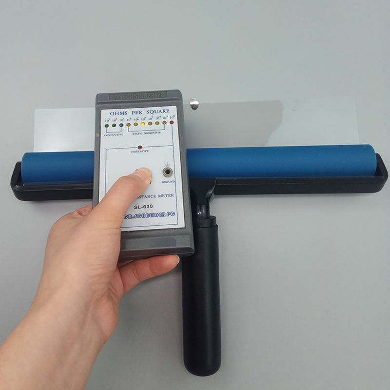 Sorcóir greamaitheach rubair frith-statach